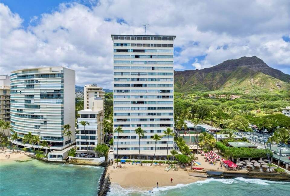 Colony Surf - Honolulu, Hawaii