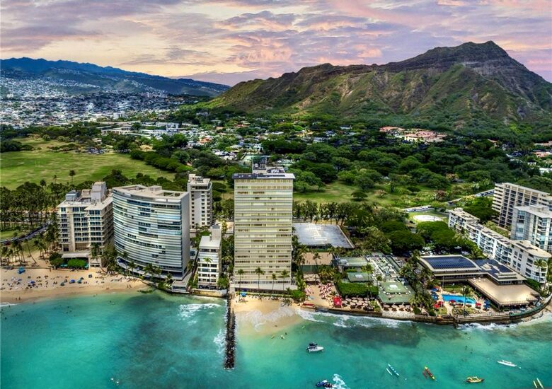 Colony Surf - Honolulu, Hawaii