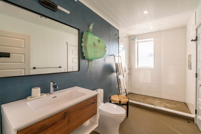 Stunning Newly Renovated Beach Home - Montauk, New York