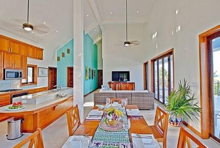 Esmeralda Del Mar - Ambergris Caye, Belize