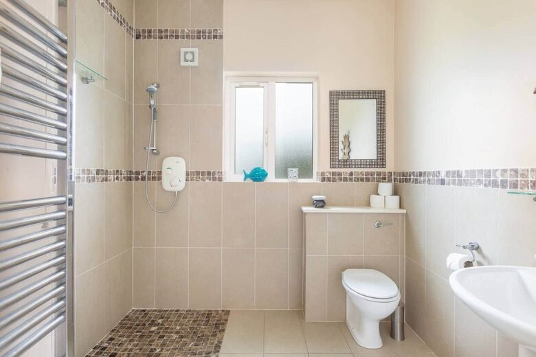 Driftwood Holiday Home | Cliffs of Moher - Liscannor, Ireland