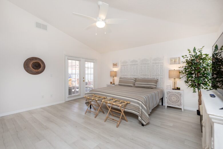 Big Surf Beach House - New Smyrna Beach, Florida