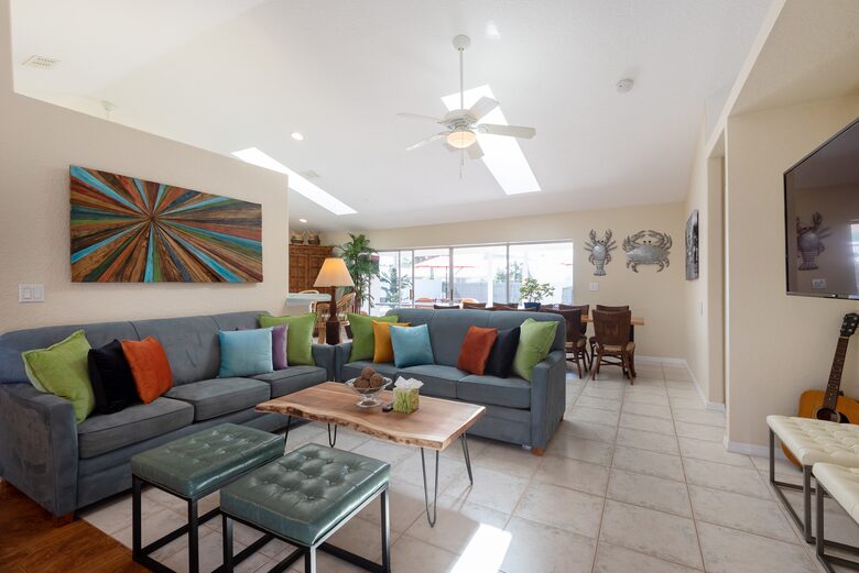 Big Surf Beach House - New Smyrna Beach, Florida