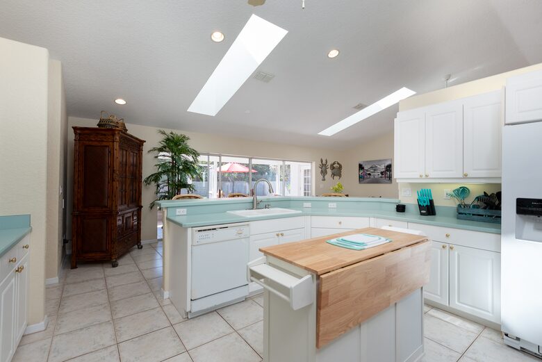 Big Surf Beach House - New Smyrna Beach, Florida