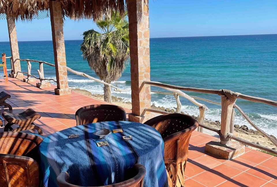 Beautiful Beachfront Hacienda - Baja California Sur, Mexico