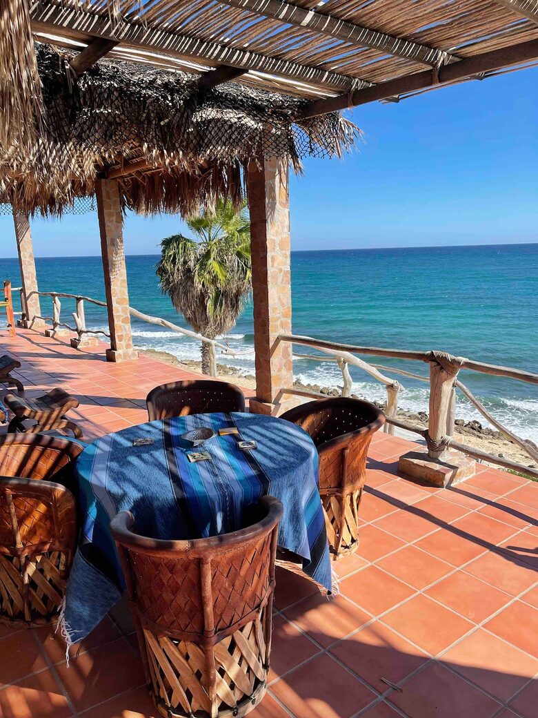 Beautiful Beachfront Hacienda - Baja California Sur, Mexico