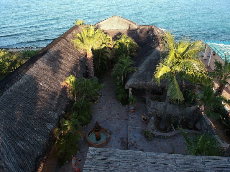 Beautiful Beachfront Hacienda - Baja California Sur, Mexico