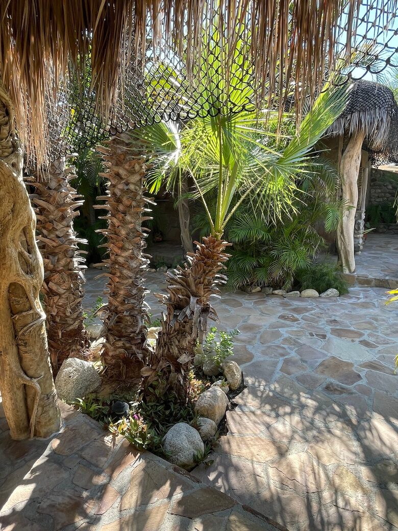 Beautiful Beachfront Hacienda - Baja California Sur, Mexico