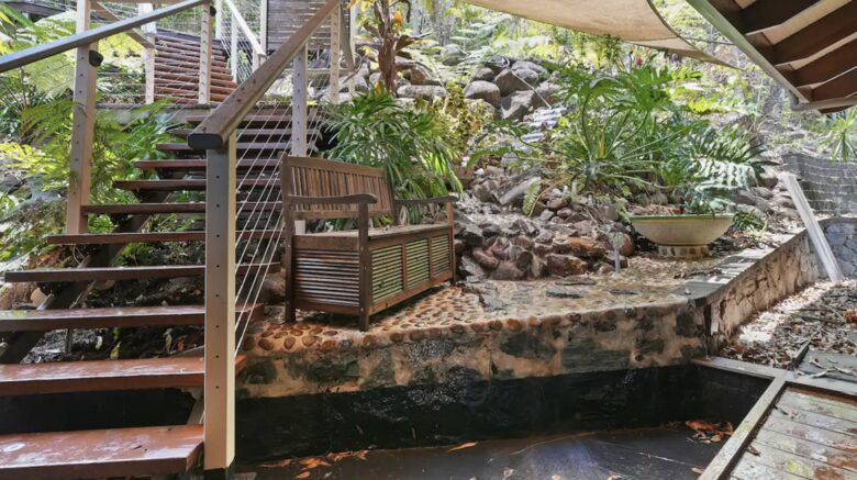 Rainforest Treehouse Sanctuary | Ocean Views - Cairns, Australia