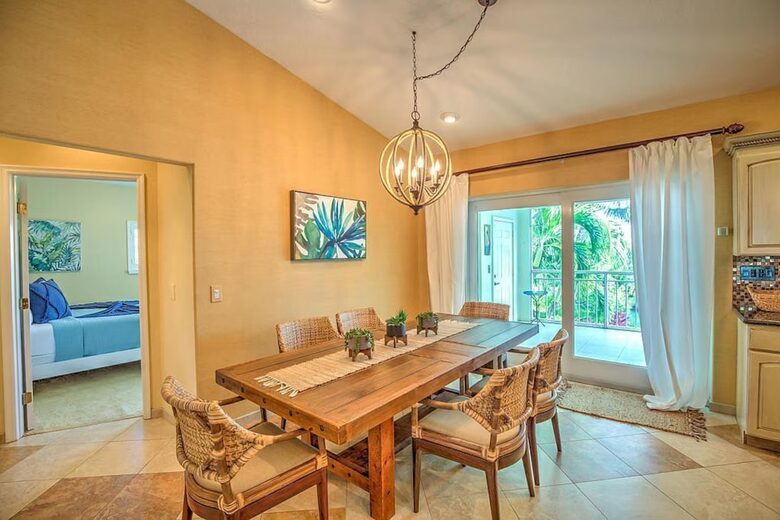 Keys Paradise on Coury Drive - Key Colony Beach, Florida