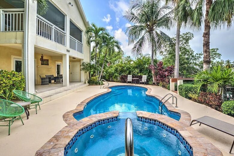 Keys Paradise on Coury Drive - Key Colony Beach, Florida