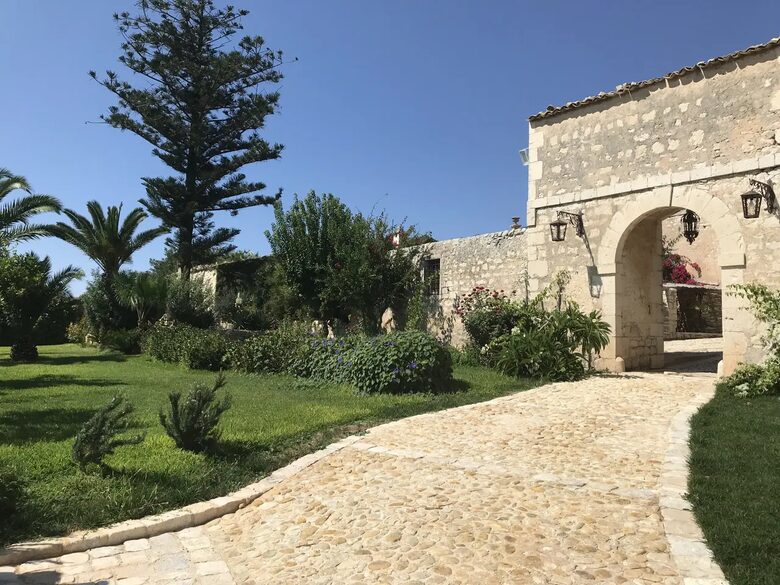 Villa Barone Alfieri - Pozzallo, Italy
