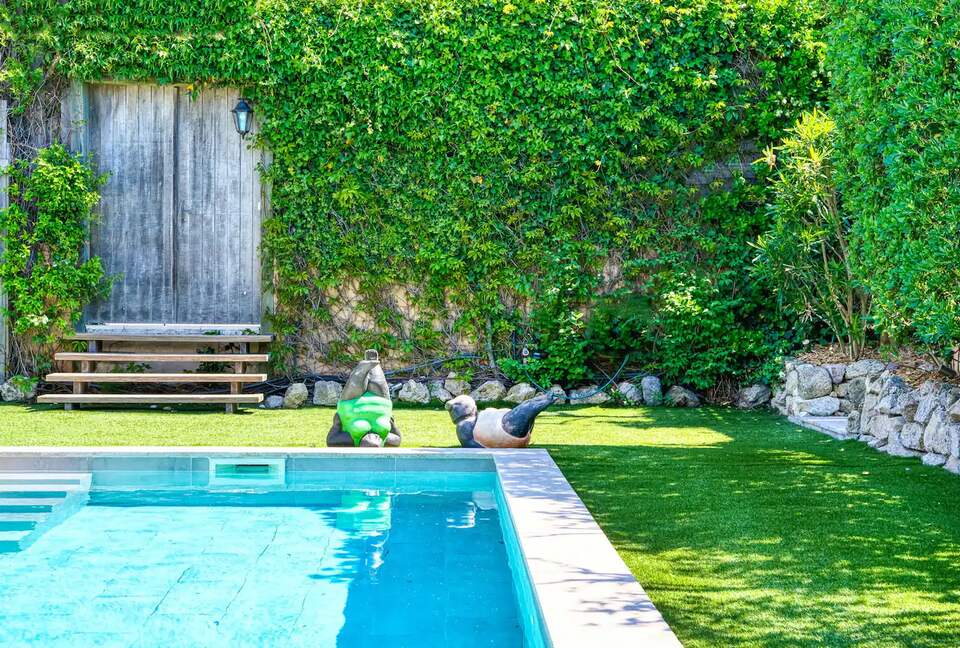 Saint Tropez Retreat - Saint Tropez, France