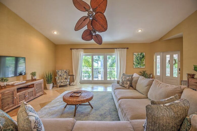 Keys Paradise on Coury Drive - Key Colony Beach, Florida