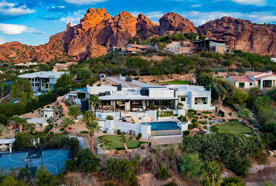 Camelback Canyon Hideaway - Phoenix, Arizona