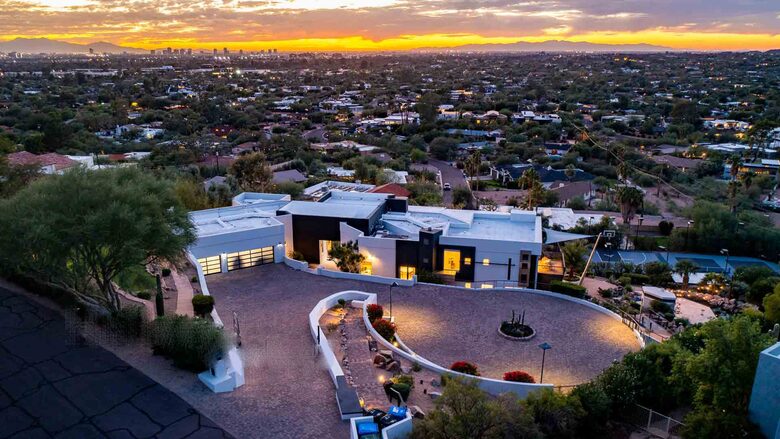 Camelback Canyon Hideaway - Phoenix, Arizona
