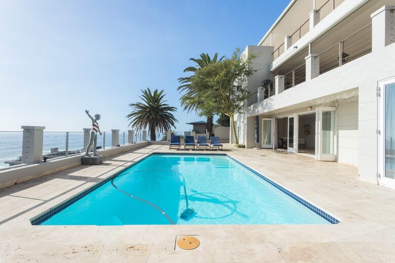 Villa OneOneThree - Cape Town, Bantry Bay, South Africa
