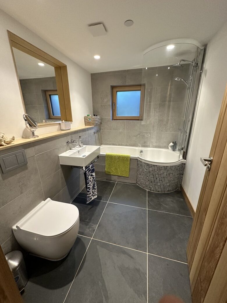 Parc Bach Contemporary Welsh Cottage - Mountain West, Newport, United Kingdom