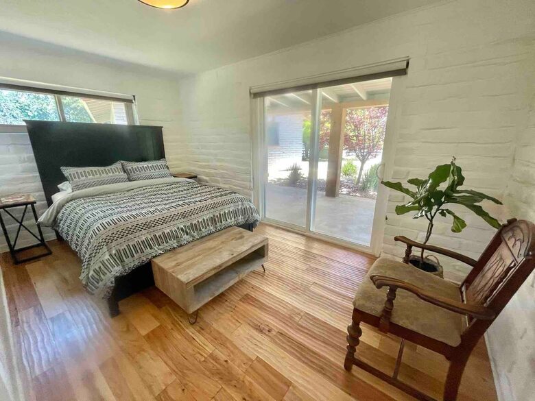Adobe Acres Ranch House - Santa Ysabel, California