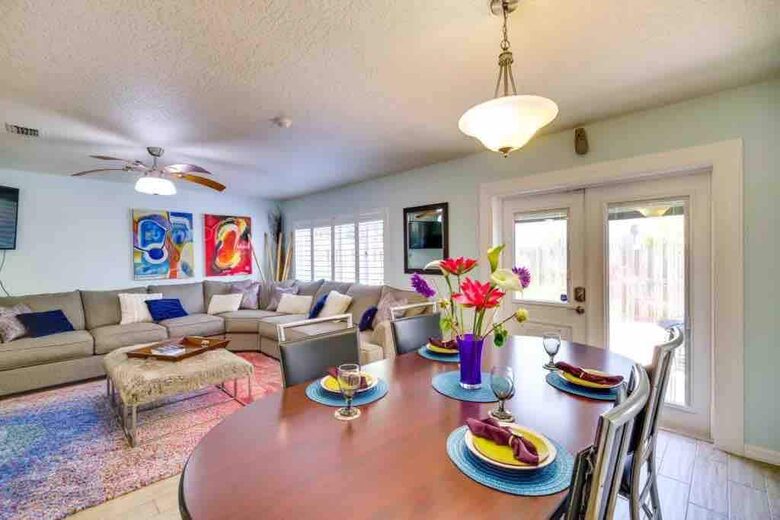 Luxury Beachside Retreat - Satellite Beach, Florida