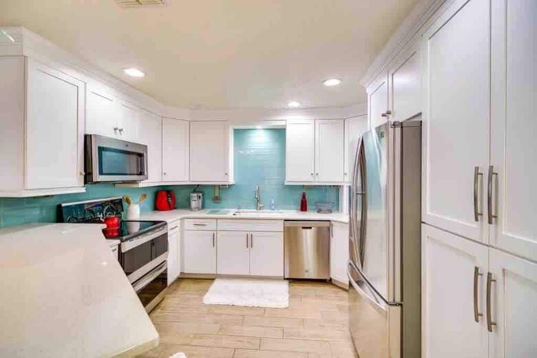 Luxury Beachside Retreat - Satellite Beach, Florida