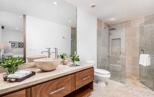 5th bedroom ensuite
