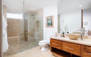 ensuite bath