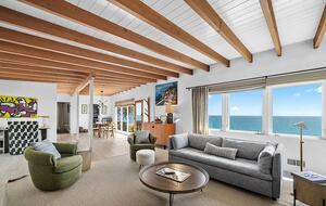 Stunning Oceanview Villa with Private Jacuzzi and Beach Access - Pacific Palisades, California