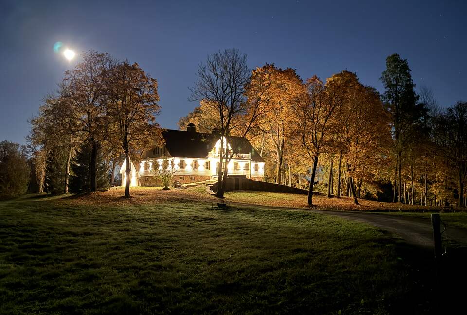 Timeless Lithuanian Retreat - Dubingiai, Lithuania