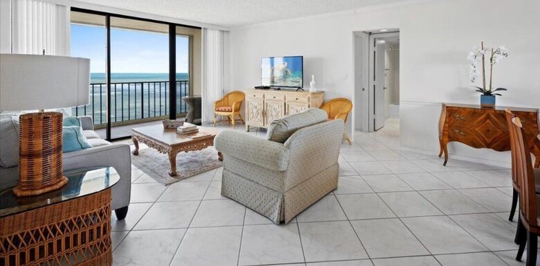 Ocean Front Villa in Jupiter Florida - Jupiter, Florida