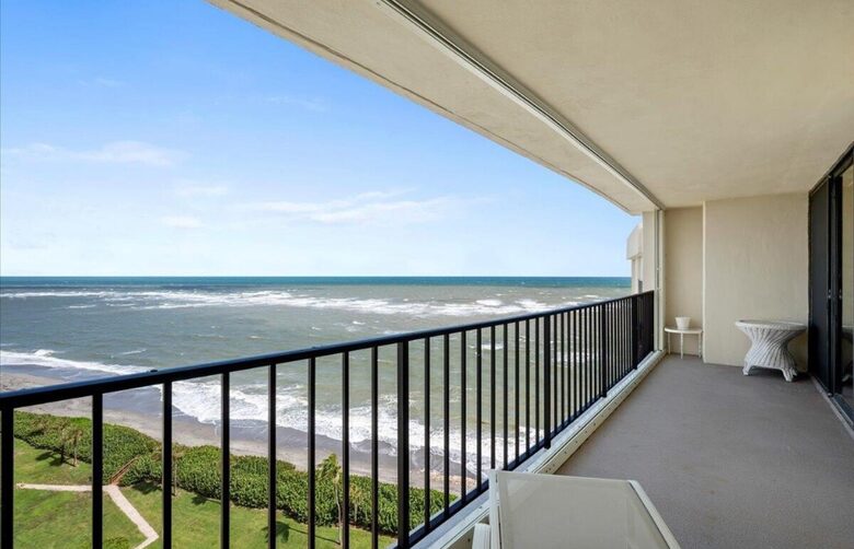 Ocean Front Villa in Jupiter Florida - Jupiter, Florida