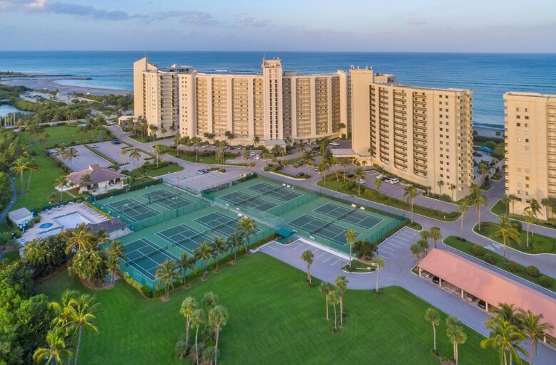 Ocean Front Villa in Jupiter Florida - Jupiter, Florida