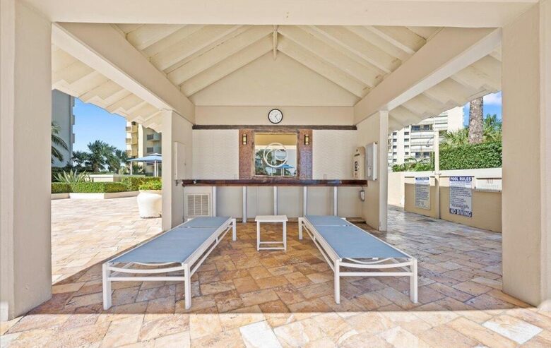 Ocean Front Villa in Jupiter Florida - Jupiter, Florida