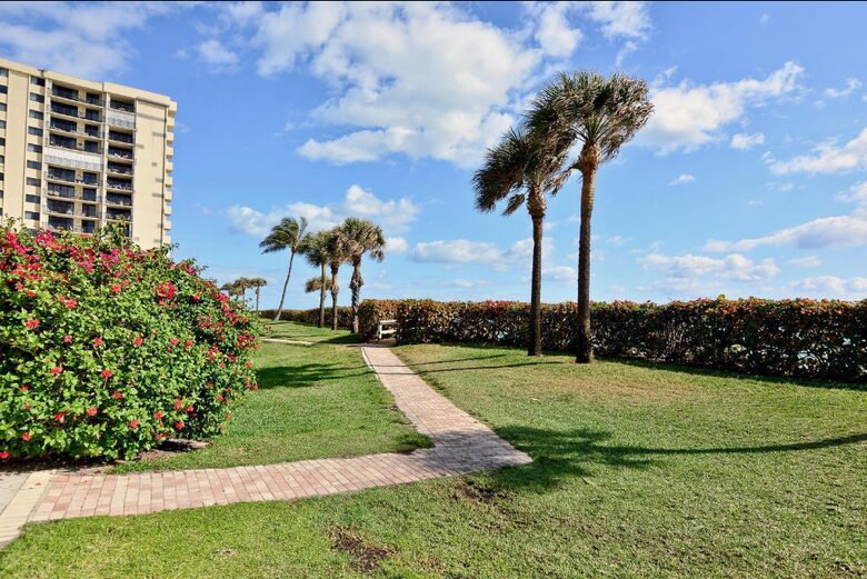 Ocean Front Villa in Jupiter Florida - Jupiter, Florida