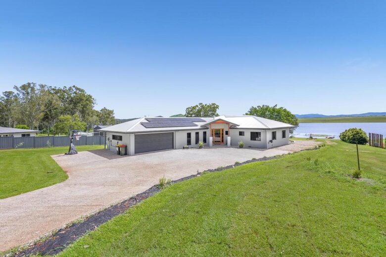 The Ski Shack - Barrine, Australia