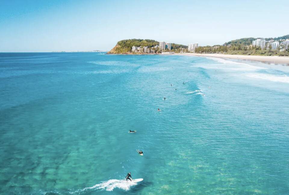 Stylish Apartment on Burleigh Heads Beachfront - Gold Coast, Australia