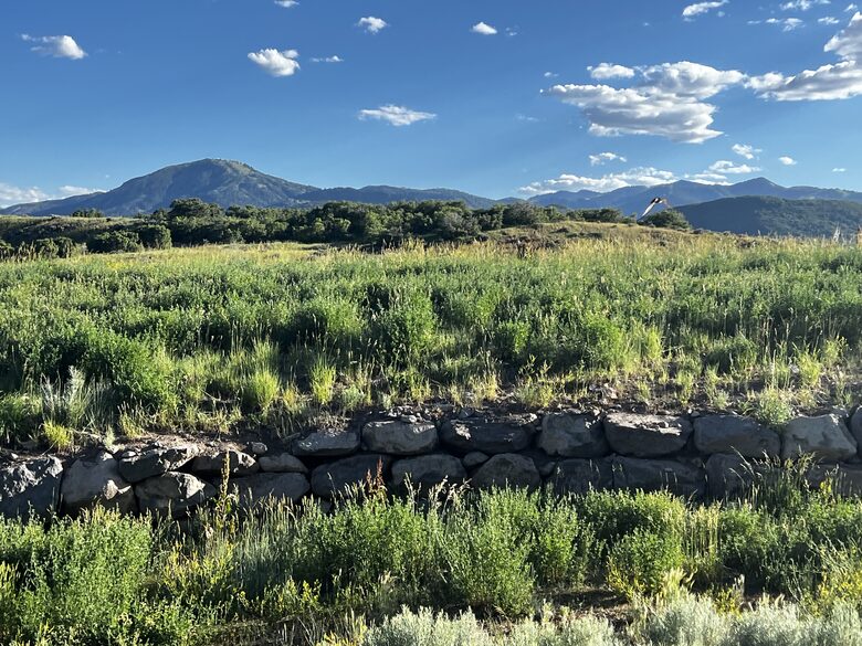 Herber City Hideaway | Beautiful views, Minutes to Park City Resorts, Hot Tub, and more! - Heber City, Utah