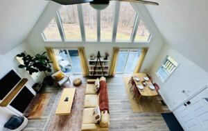 Cozy Chalet Near Berkeley Springs & Harpers Ferry - Gerrardstown, West Virginia