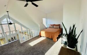 Cozy Chalet Near Berkeley Springs & Harpers Ferry - Gerrardstown, West Virginia