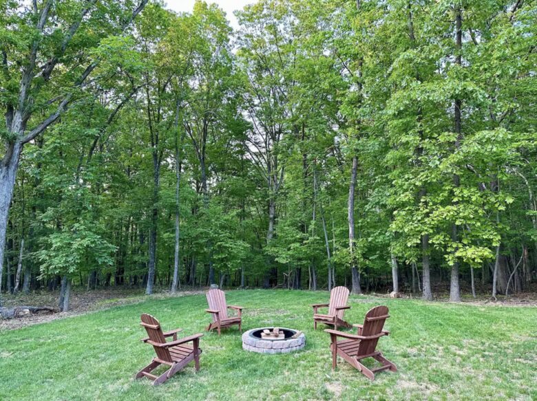 Cozy Chalet Near Berkeley Springs & Harpers Ferry - Gerrardstown, West Virginia