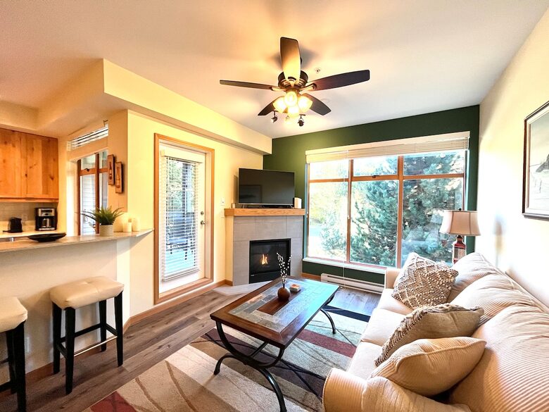 Whistler Townhome - Whistler, Canada