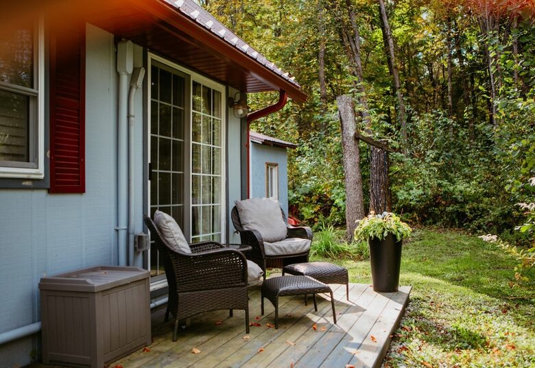 Charming 3-Bedroom Cabin Retreat in the Woods - Coboconk, Canada