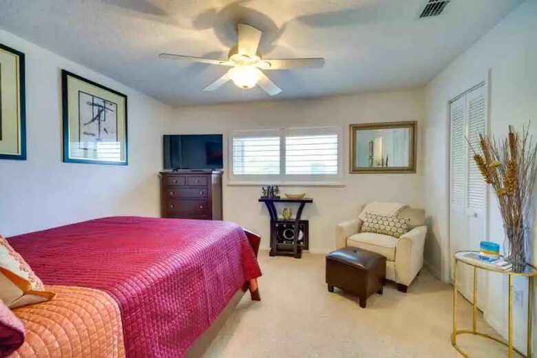 Luxury Beachside Retreat - Satellite Beach, Florida