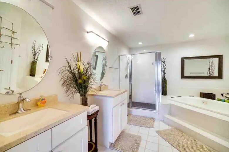 Luxury Beachside Retreat - Satellite Beach, Florida