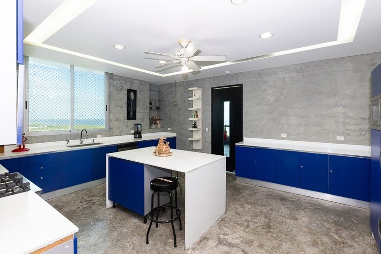 Penthouse with Ocean Views in Panama City - Panamá, Panama