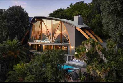 Iconic Malibu Masterpiece - Malibu, California