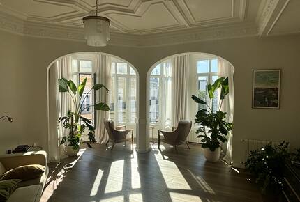 Elegant Valencian Apartment - Valencia, Spain