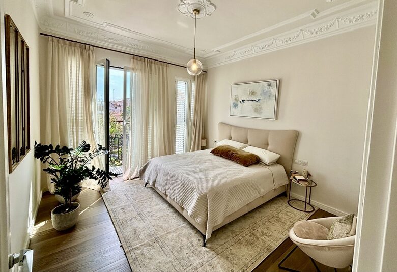 Elegant Valencian Apartment - Valencia, Spain