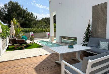 Cala Llonga Family House - Cala Llonga, Ibiza, Spain