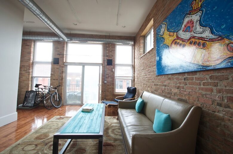 Stunning Duplex Penthouse with Skyline Views in Wicker Park - Chicago, Illinois